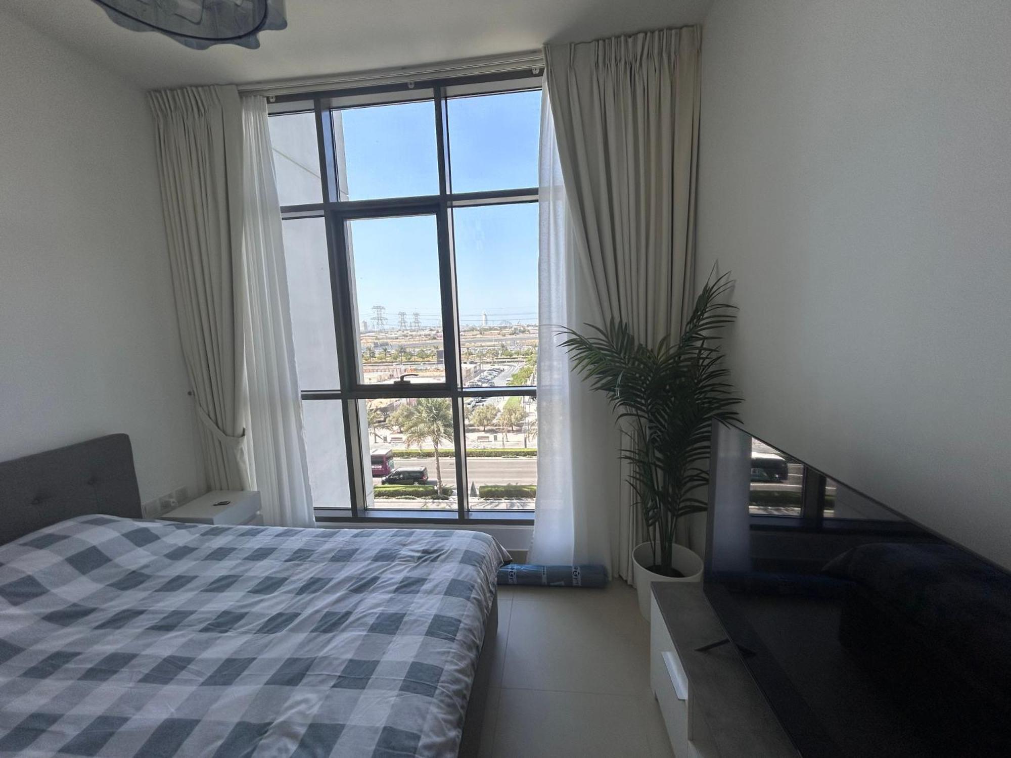 Private In Acacia - Hills Estate * Dubai