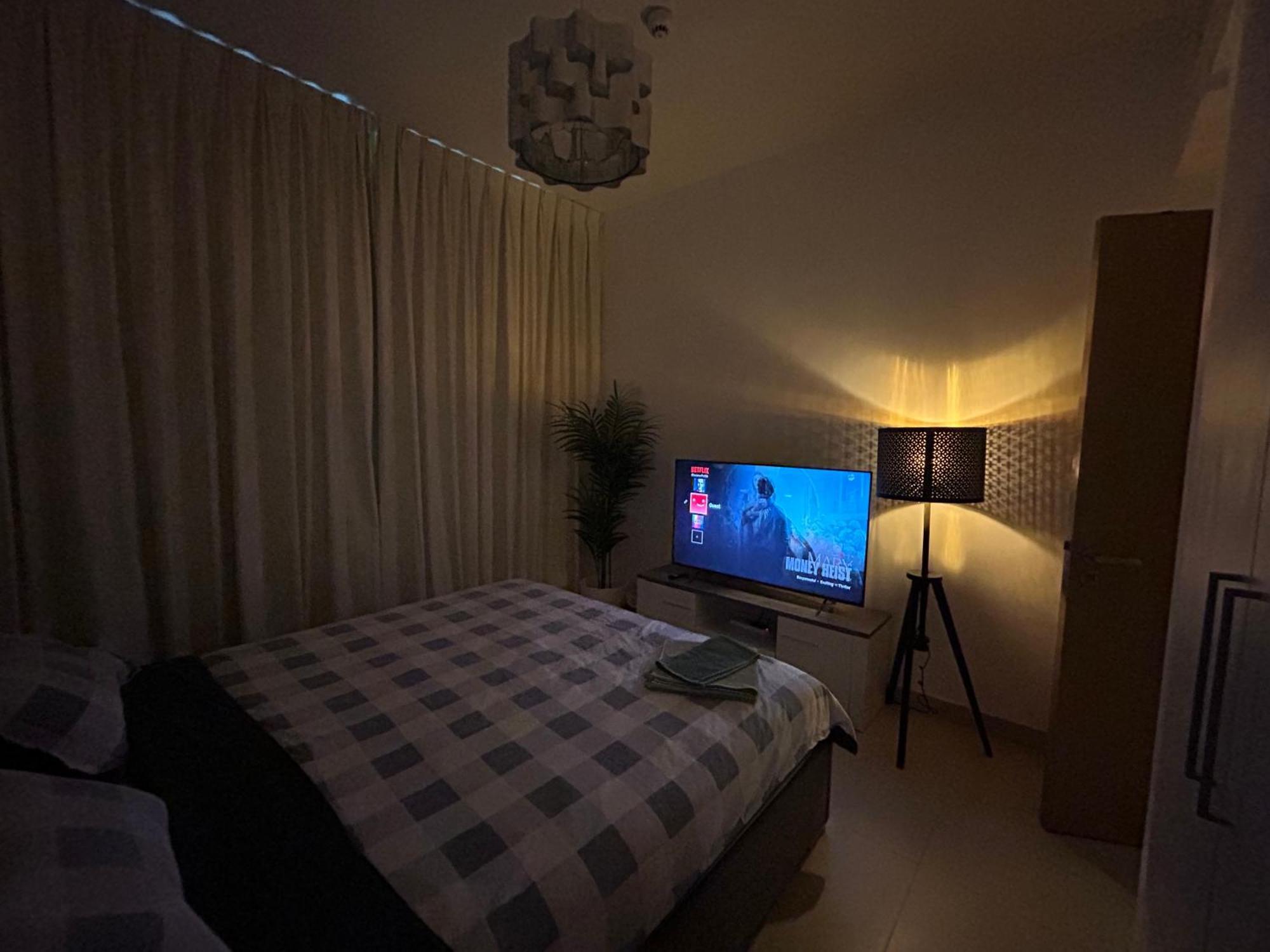 Homestay Private In Acacia - Hills Estate